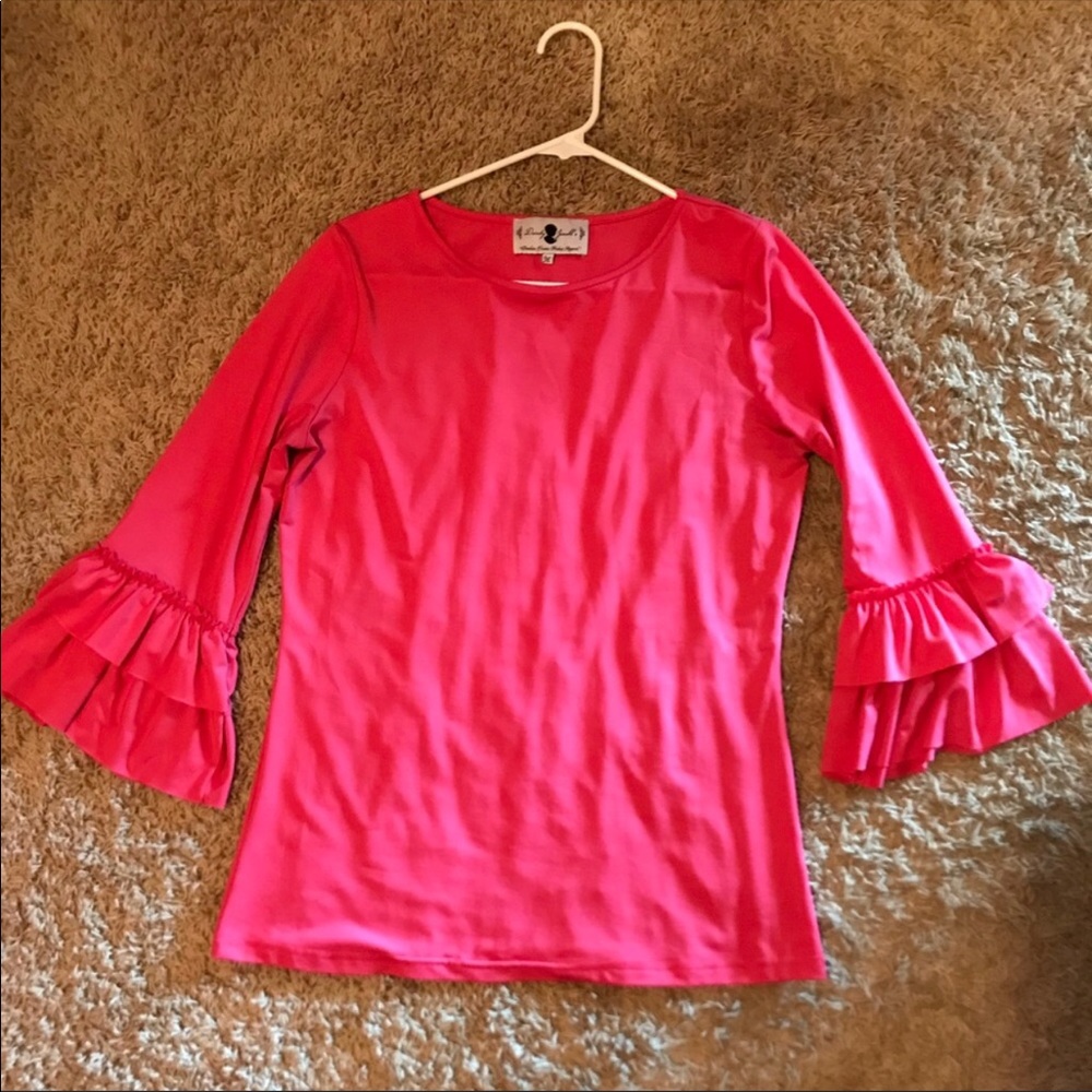 Dainty Jewell’s top